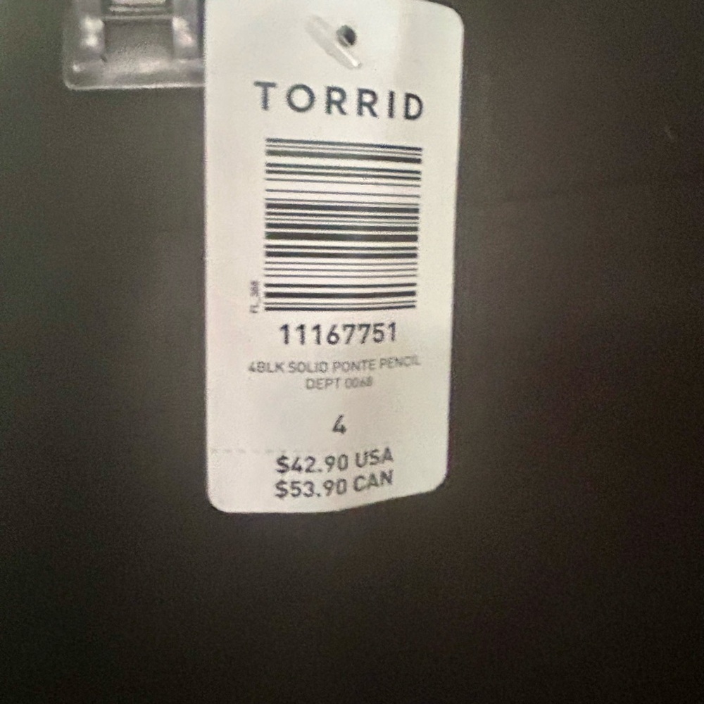 New Torrid skirt black pencil woman size 4 xlarge (26) - Picture 2 of 7